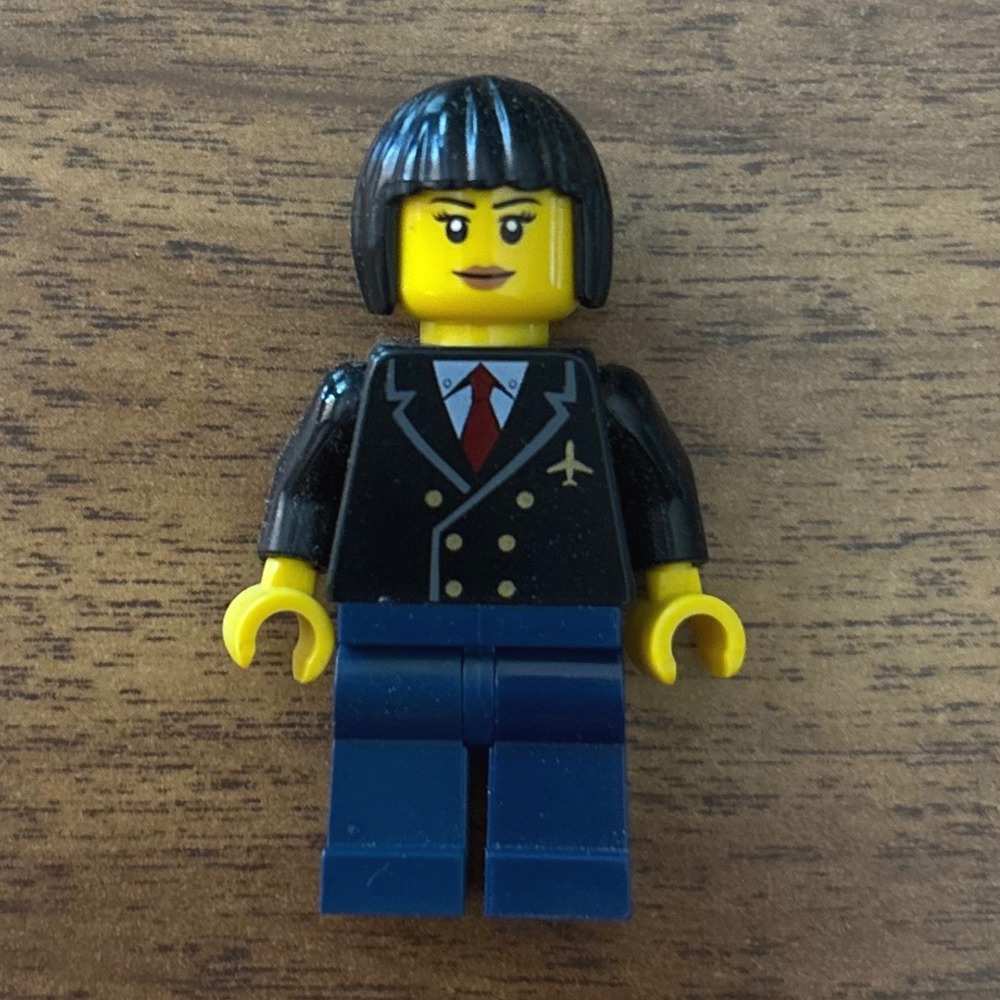 LEGO City Airline Pilot Flight Attendant Minifigure Black Jacket Blue Legs Bob